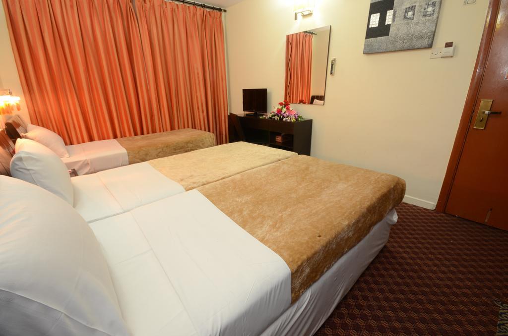 Royal Prince Hotel Dubai Room photo